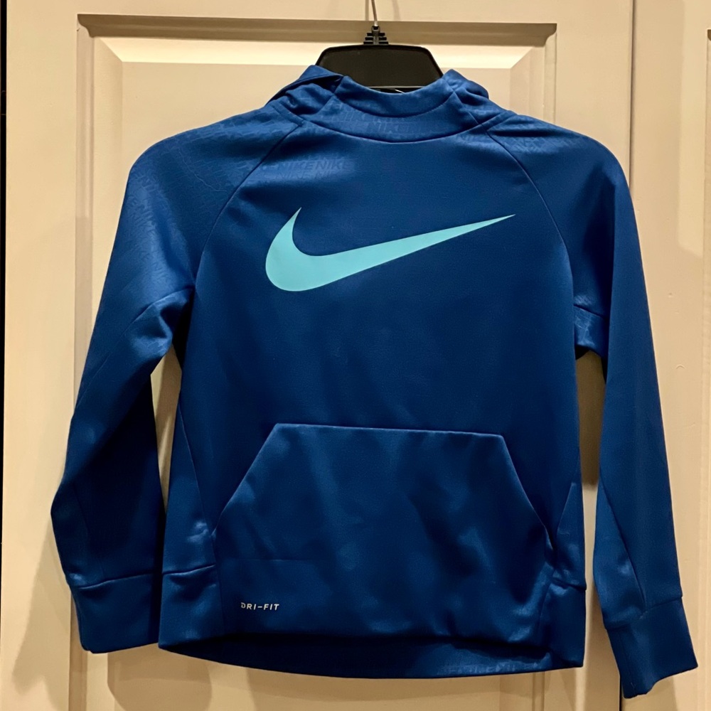 EUC Nike size small (8-10) youth hoodie